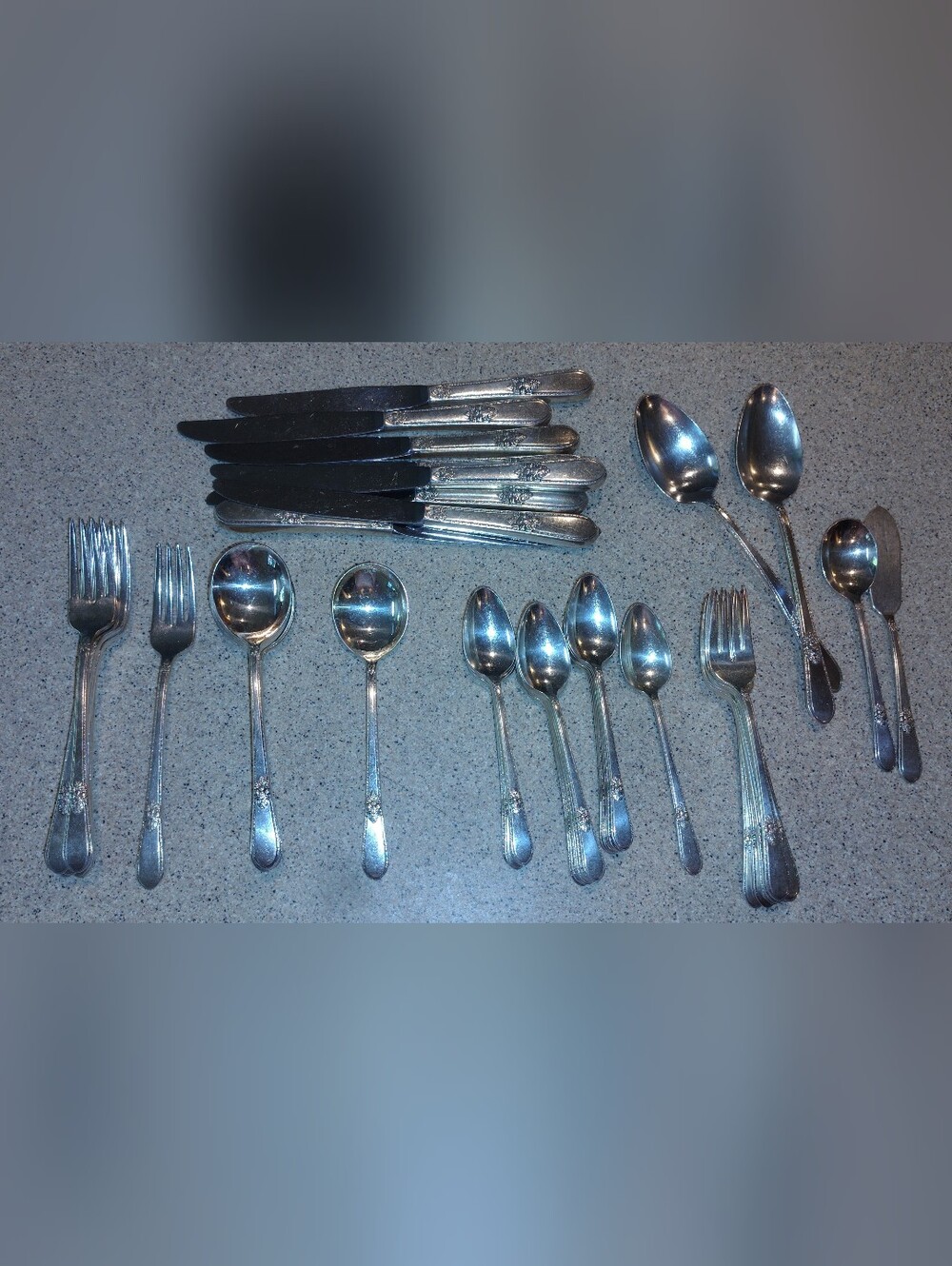 52 Classic 1847 Rogers Silver-Plated Flatware Set -Adoration